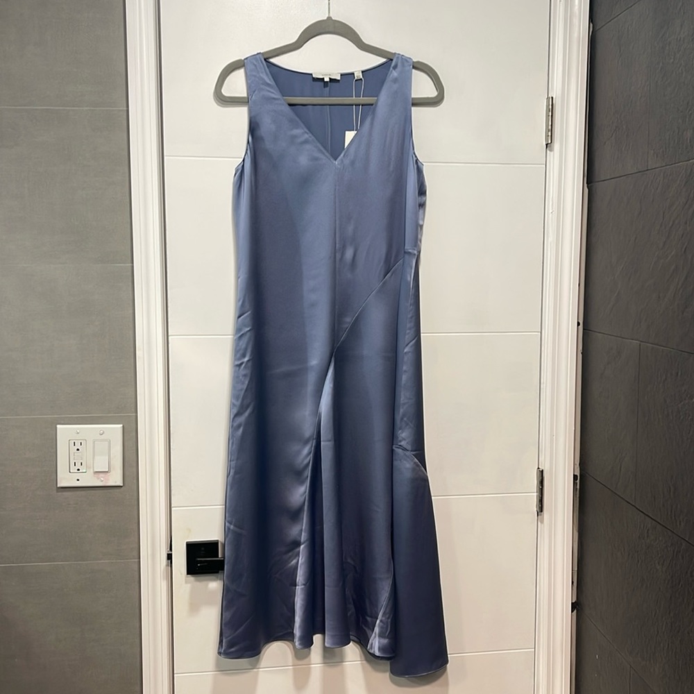 Vince silk dress new with tags
